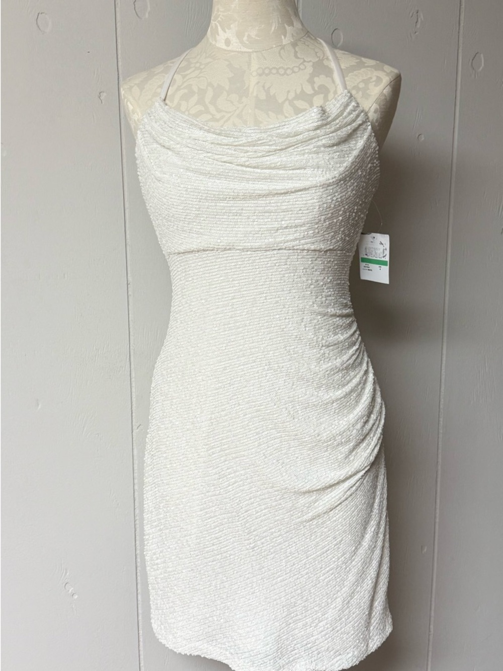 Night Way Collections White Mini formal Dress